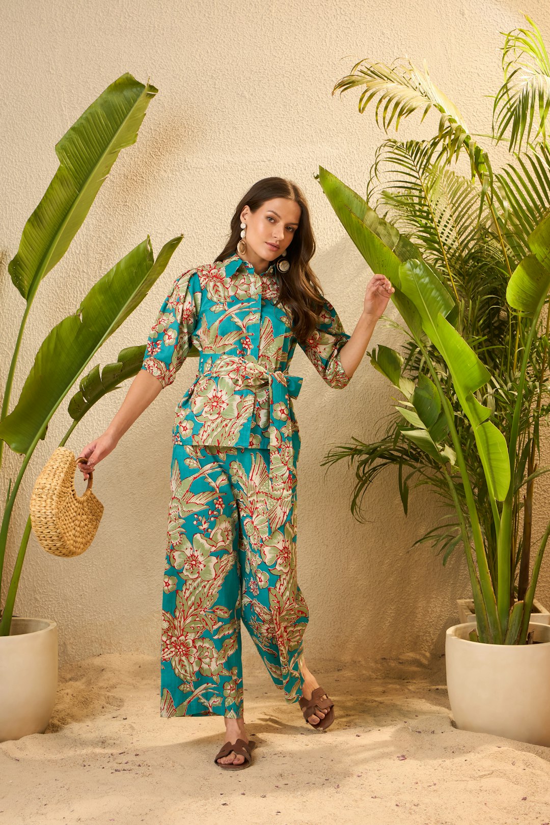 Chanderi vs. Organza: Choosing the Best Lightweight Fabric for Spring Fashion Auto 11